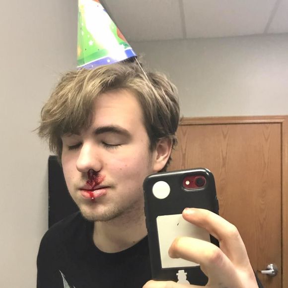 Meet your Posher, Jimi - Picture 7 of 8